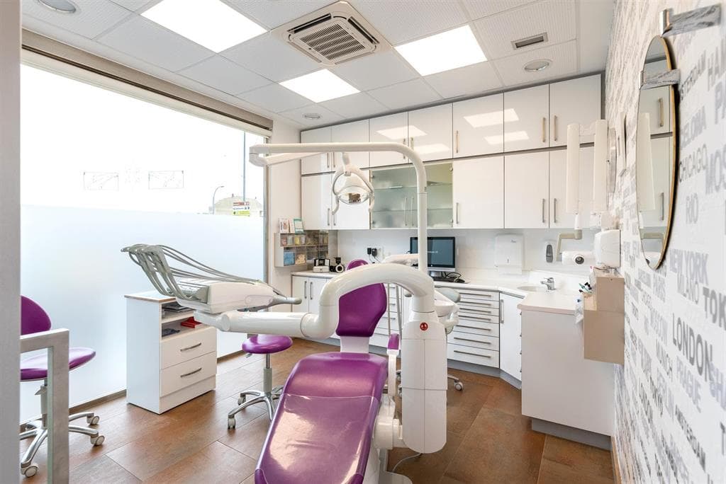 Clínica dental Dra. Sabela Solla en Arteixo